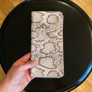 snakeskin pattern clutch/wallet